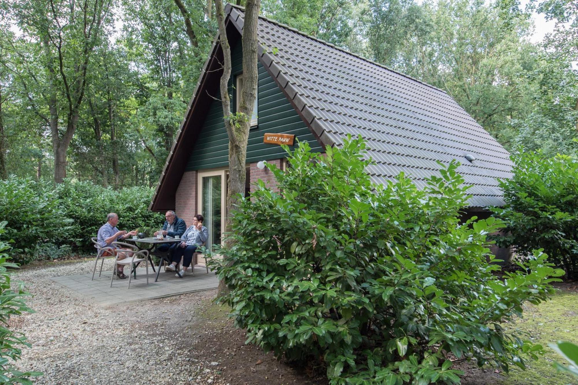 Vakantiepark Zevenbergen Heesch Eksteriør billede